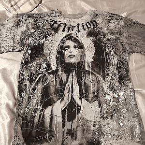 Affliction Tee Size small